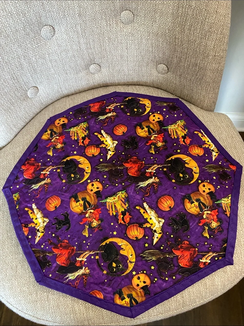 Halloween table runner